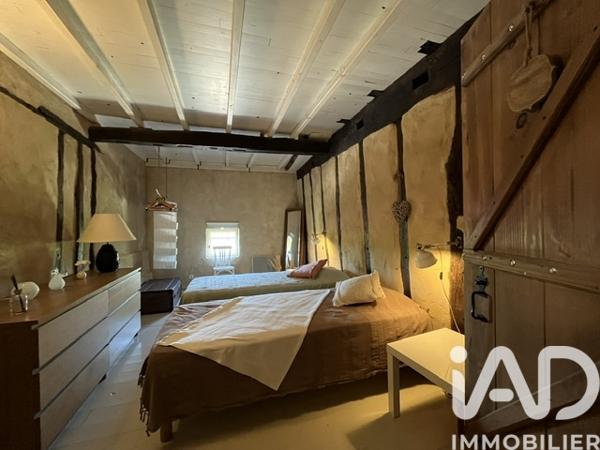 Maison à vendre 10 pièces 317 m² Ciadoux