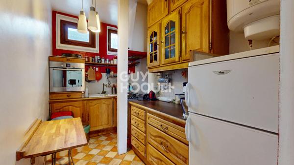 Charmant appartement ancien au coeur des Lilas