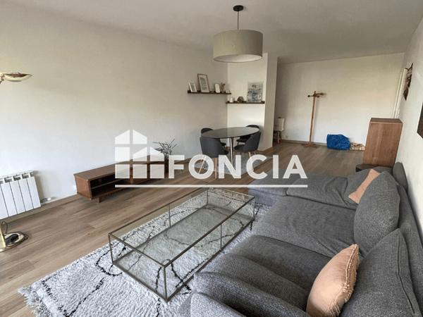 Location Appartement meublé 3 pièces 76.15 m² - 181 RUE DU DOCTEUR CAUVIN Marseille 13012