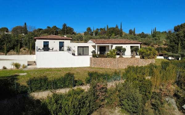 Maison à vendre    4 pièces •  Flayosc