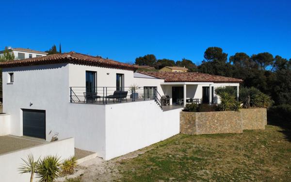 Maison à vendre    4 pièces •  Flayosc