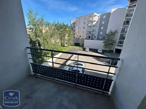 Appartement à louer 2 pièces 42.2m² Clermont-Ferrand (63000)
