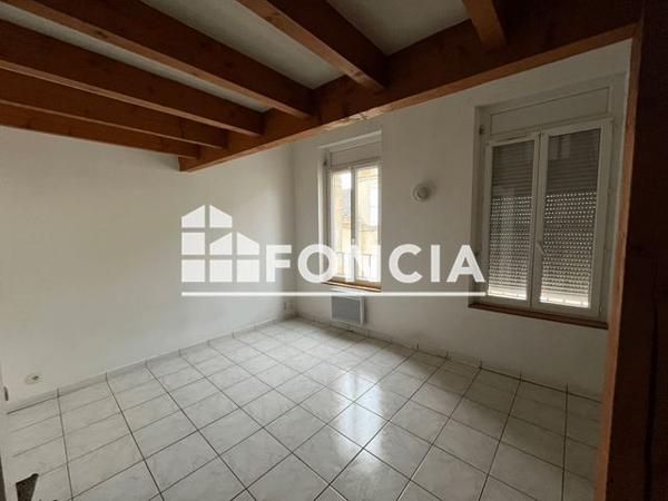 Location Studio 29.66 m² - 21 rue de la duchesse Sainte Livrade Sur Lot 47110