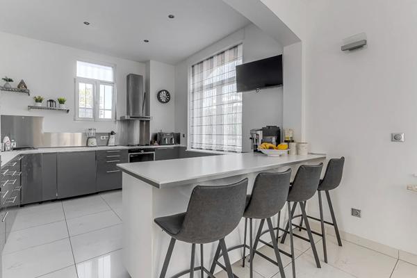 Maison à vendre 5 pièces 125m² Tourcoing (59200)