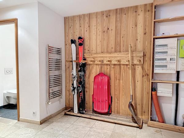 Serre-Chevalier-Hameau du Bez- maison de 340 m2 reconstruite en 2012