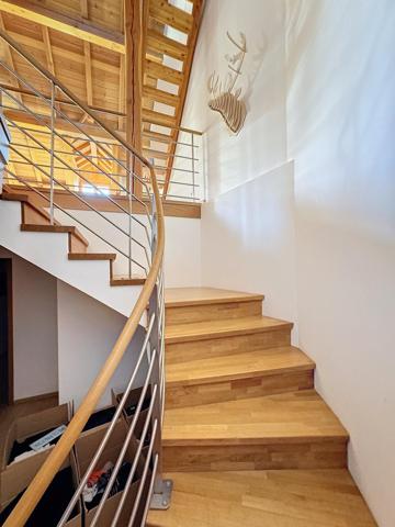 Serre-Chevalier-Hameau du Bez- maison de 340 m2 reconstruite en 2012