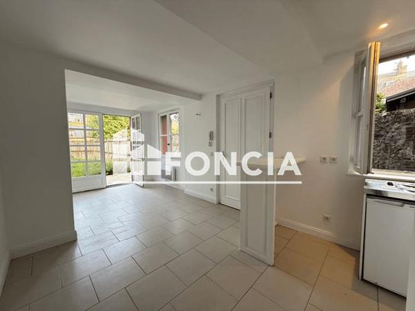 Location Appartement 2 pièces 42.7 m² - 10 RUE DES BUTTES Honfleur 14600