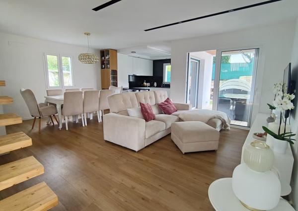 Maison Contemporaine avec Piscine - 5P - 135 m2 1 190 000 €