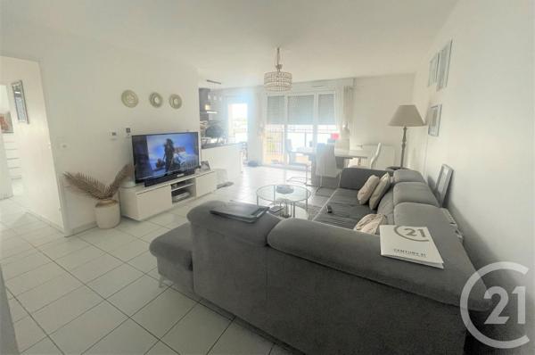 Appartement T3 à vendre  3 pièces - 66,10 m2 ST FONS - 69