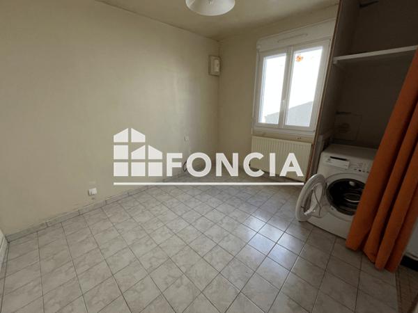 Location Maison 3 pièces 90.57 m² - 94 AVENUE JEAN JAURES Chateau Du Loir 72500