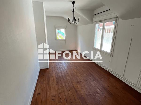 Location Maison 3 pièces 90.57 m² - 94 AVENUE JEAN JAURES Chateau Du Loir 72500