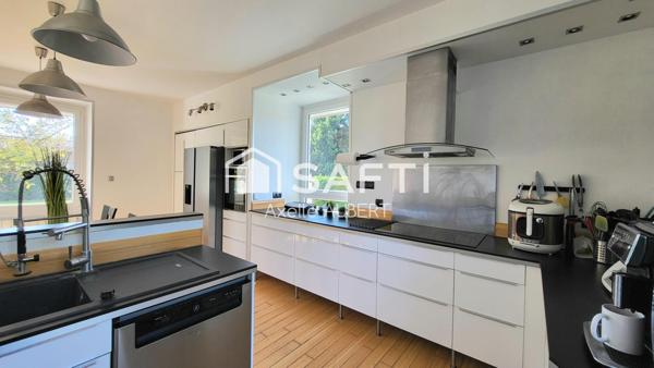 Maison familiale de caractère