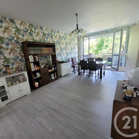 Appartement F3 à vendre  3 pièces - 76,12 m2 COMPIEGNE - 60