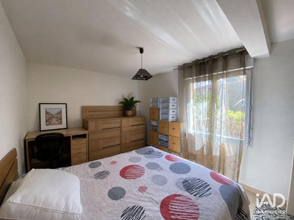 Appartement à vendre 2 pièces 59 m² Eyguières