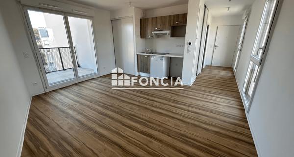 Location Studio 30.44 m² - Cenon 33150
