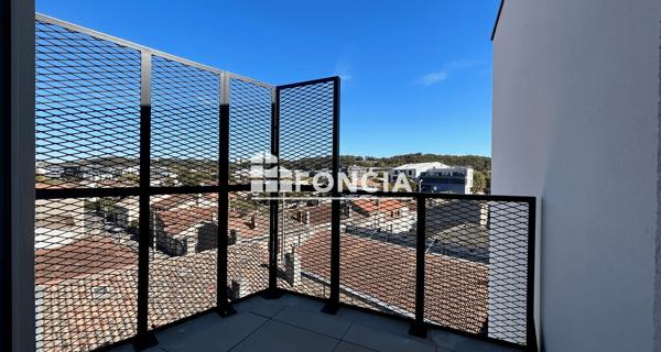 Location Studio 30.44 m² - Cenon 33150