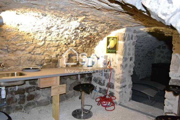 Maison de village T5 - Terrasse et cour