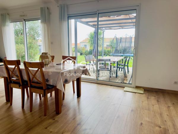 BEAU PLAIN-PIED 4 CHAMBRES JARDIN