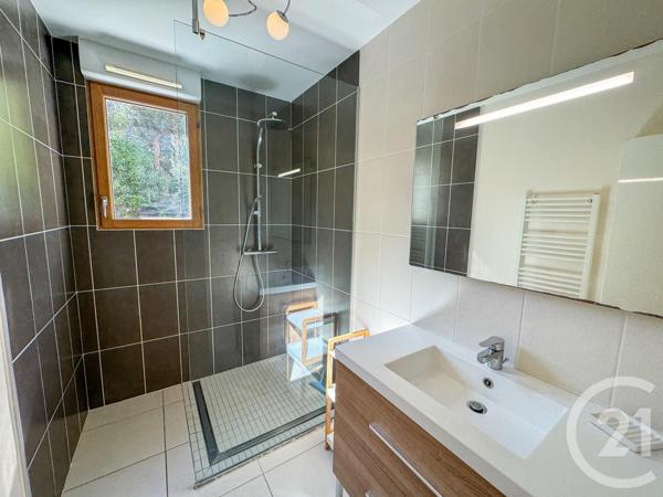 Appartement T3 à vendre  3 pièces - 61 m2 CAVALAIRE SUR MER - 83