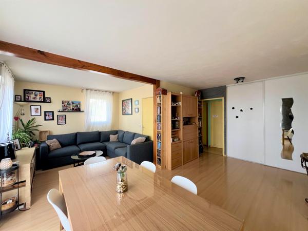 Vente / Appartement T4