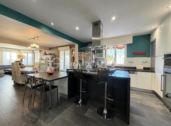 Maison contemporaine de 205,27 m²