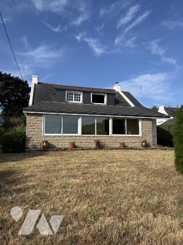 A VENDRE MAISON TRADITIONNELLE QUIBERON VUE MER