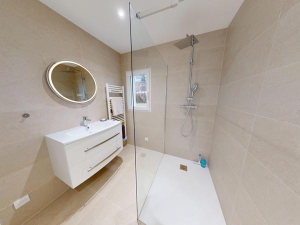 Plain pied - Rénovation splendide