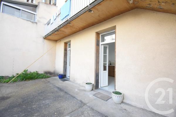 Appartement Studio à vendre  1 pièce - 20,93 m 2   VICHY  - 03