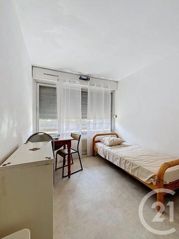 Appartement Studio à vendre  1 pièce - 20,93 m 2   VICHY  - 03