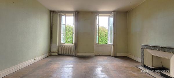 Jonzac (17500) RARE : APPARTEMENT DE 134 M² EN PLEIN COEUR DE VILLE DE JONZAC
