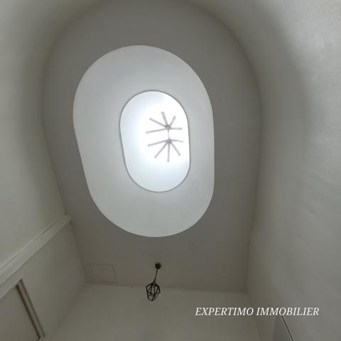 Jonzac (17500) RARE : APPARTEMENT DE 134 M² EN PLEIN COEUR DE VILLE DE JONZAC