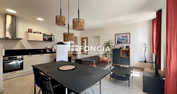 À vendre Maison 5 pièces 131 m² - Saint-laurent-d'aigouze 30220