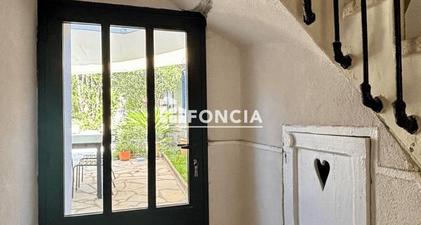 À vendre Maison 5 pièces 131 m² - Saint-laurent-d'aigouze 30220