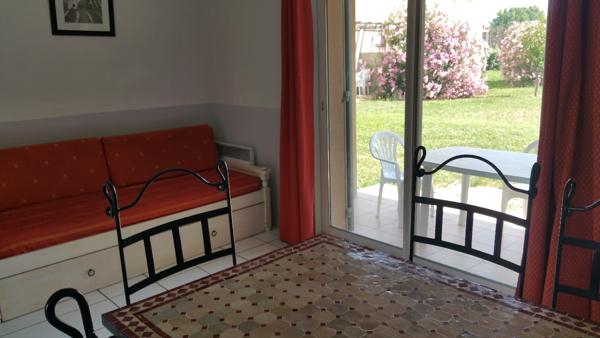 EXCLUSIVITÉ A SAINT SATURNIN LES AVIGNON - APPARTEMENT / TYPE 2 MAISON A VENDRE DANS RÉSIDENCE AVEC PISCINE