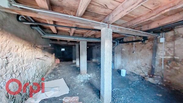 Maison à vendre    4 pièces •  Doyet