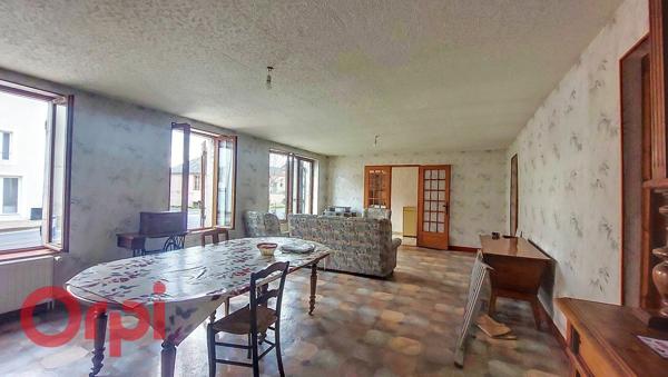 Maison à vendre    4 pièces •  Doyet