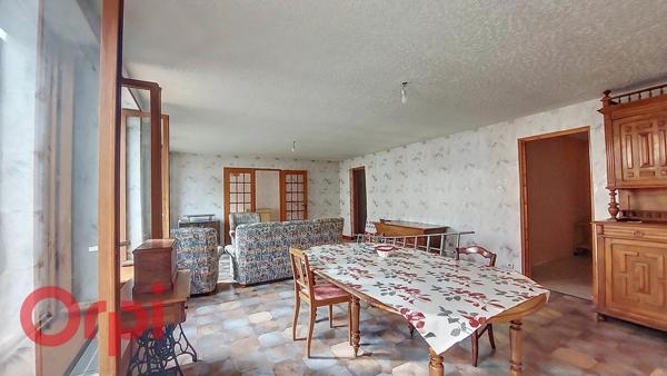 Maison à vendre    4 pièces •  Doyet