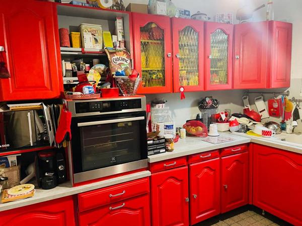 Maison Maintenon 6 pièce(s) 130 m2 avec sous-sol total, jardin, à 5 min a pied de la gare