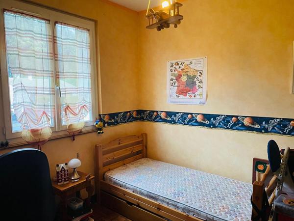 Maison Maintenon 6 pièce(s) 130 m2 avec sous-sol total, jardin, à 5 min a pied de la gare