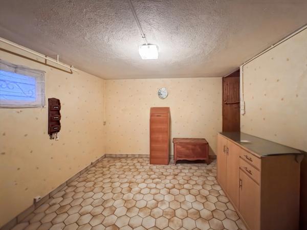 Maison à vendre 4 pièces GENLIS (21)