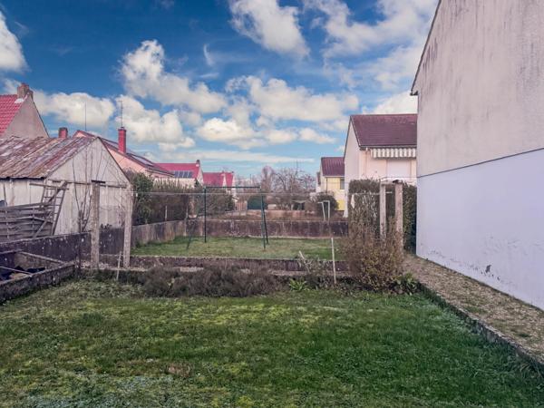 Maison à vendre 4 pièces GENLIS (21)