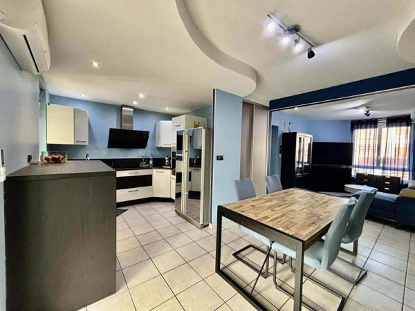 Maison mitoyenne d'un côté - JOEUF