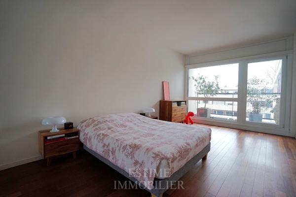 LILLE PARC SAINT-MAUR APPARTEMENT T5 BIS DERNIER ETAGE AVEC GARAGE