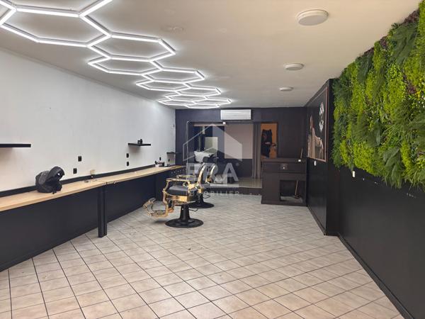Local commercial de 52,75 m² ? Emplacement n°1 au coeur de Carcassonne