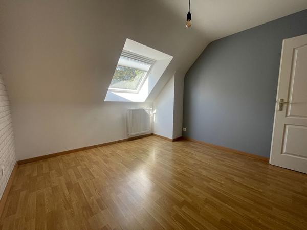 Maison à vendre à PLOEREN 3 chambres 1 bureau  commerces bus écoles