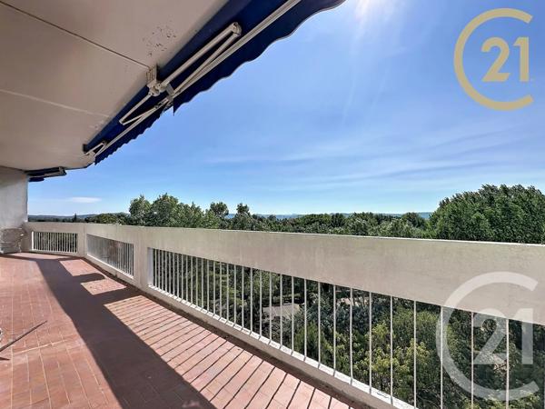 Appartement T5 à vendre  5 pièces - 111,84 m 2   MONTELIMAR  - 26