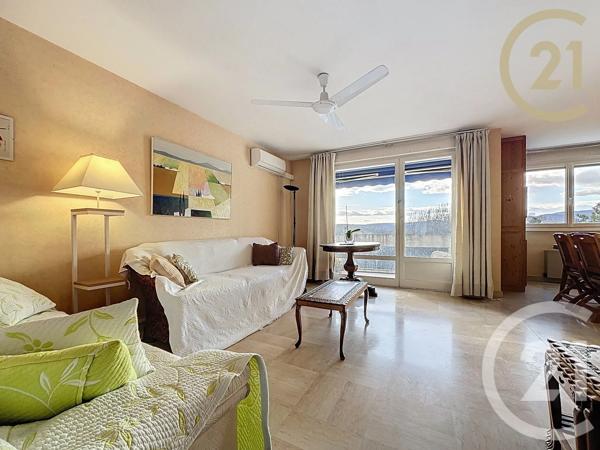 Appartement T5 à vendre  5 pièces - 111,84 m 2   MONTELIMAR  - 26
