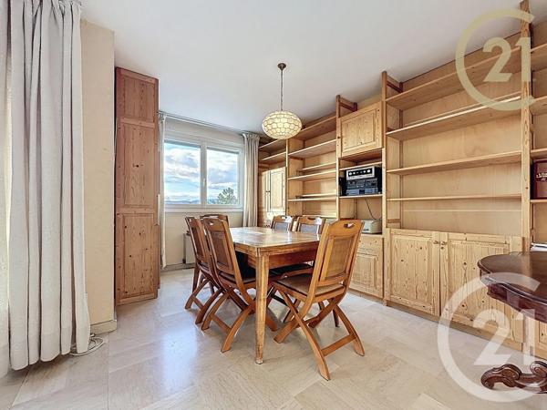 Appartement T5 à vendre  5 pièces - 111,84 m 2   MONTELIMAR  - 26