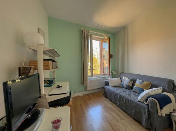 RARE : T3 DE 83 m² AVEC JARDIN PRIVATIF