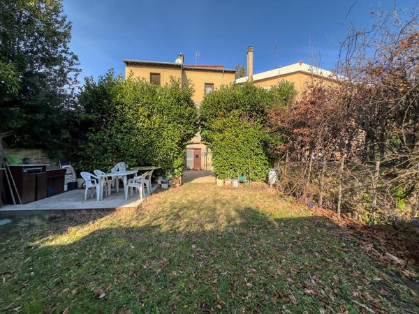 RARE : T3 DE 83 m² AVEC JARDIN PRIVATIF